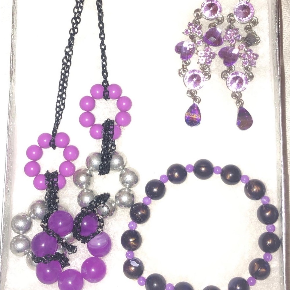 Hand made ears, necklace and bracelet